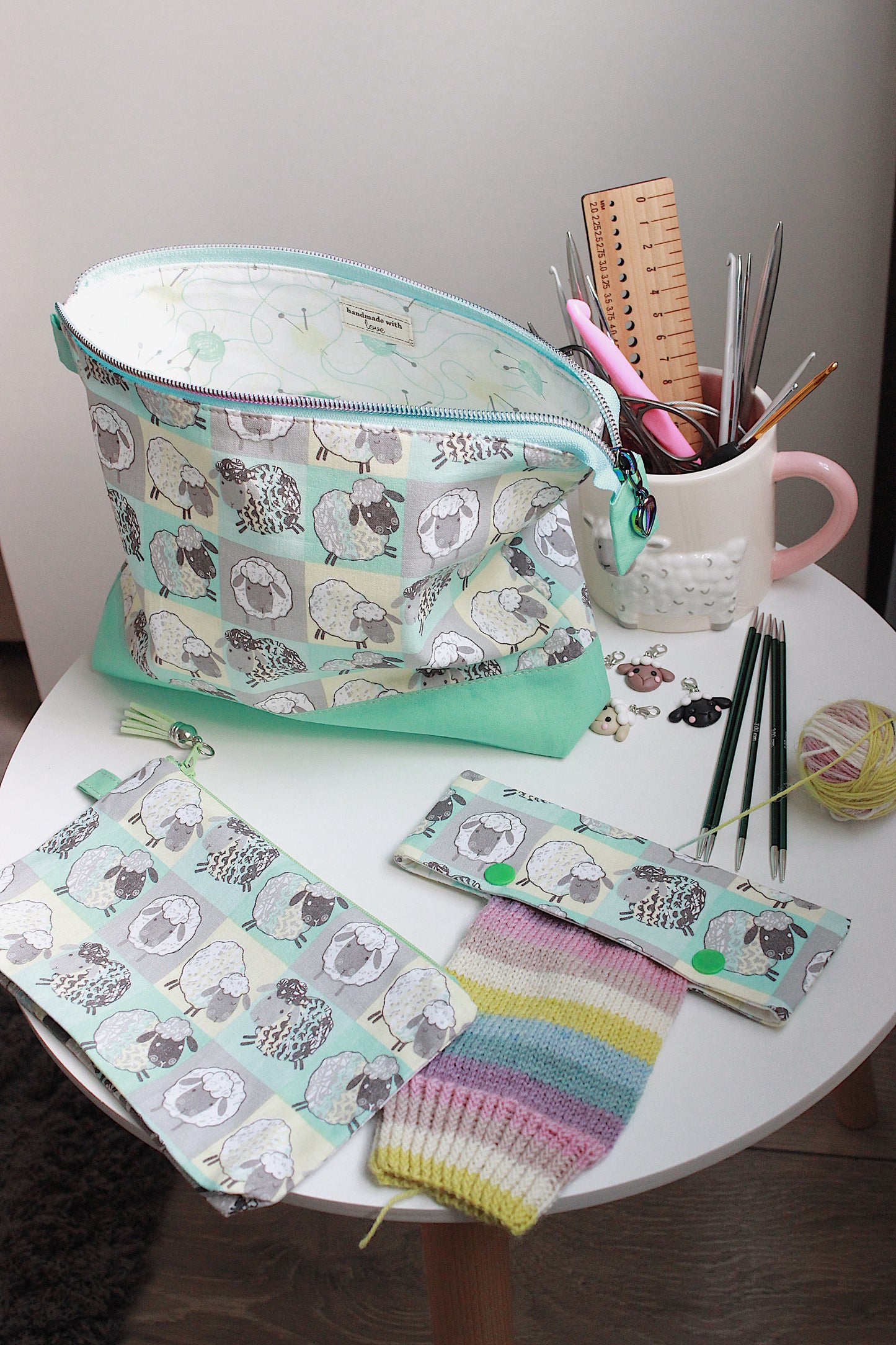 Cheerful Sheep Zipper Project Bag & Pouch