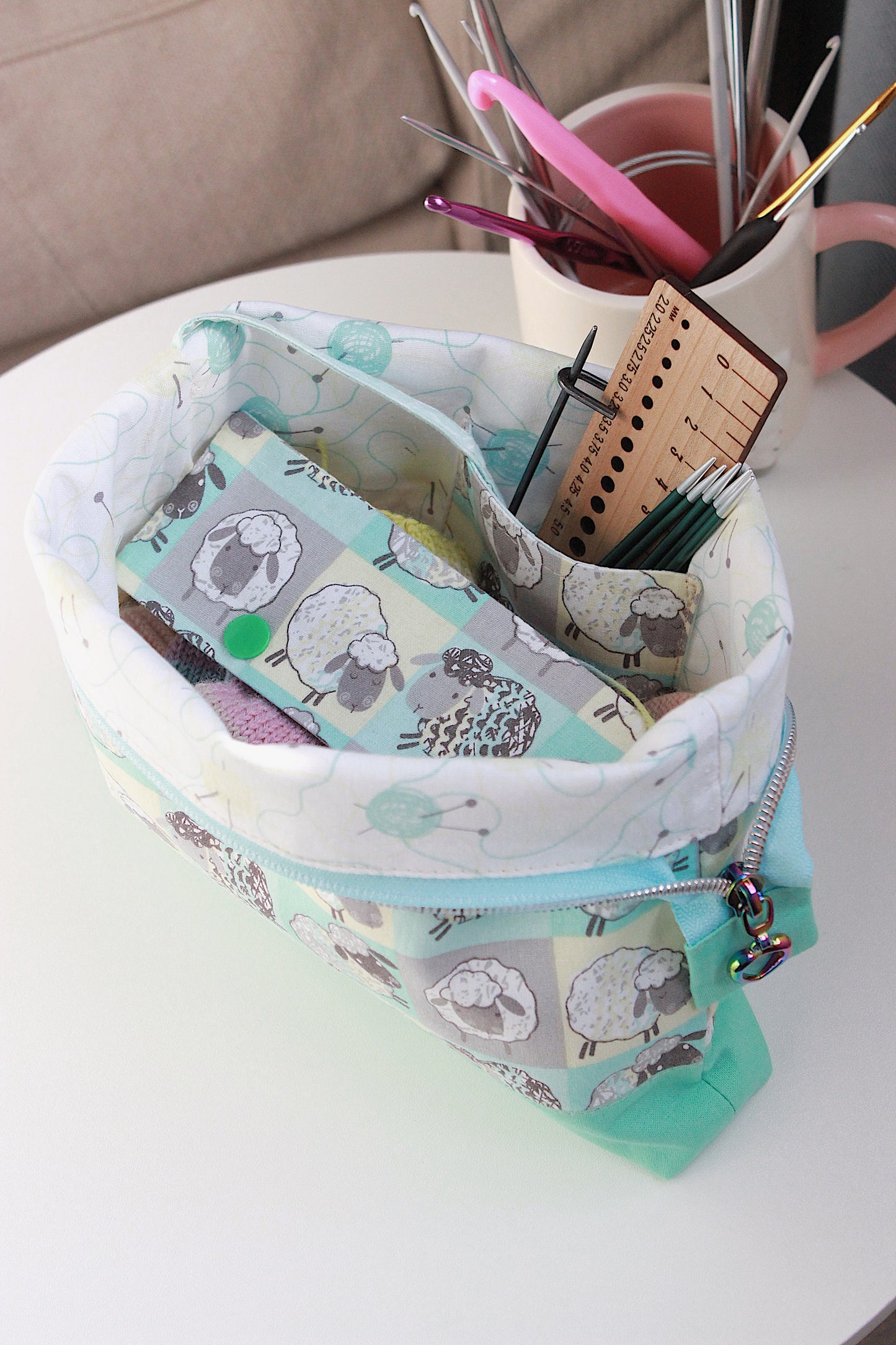 Cheerful Sheep Zipper Project Bag & Pouch
