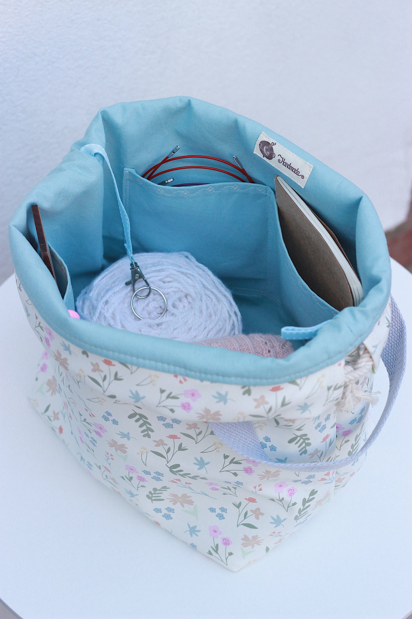 Petite Flower Waterproof Project Bag