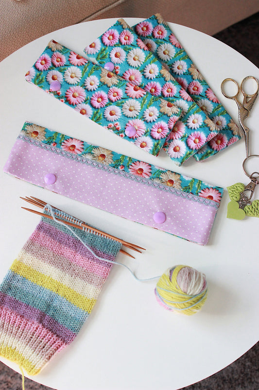 Embroidery Look Floral DPN/Crochet Hook Holder with Lace