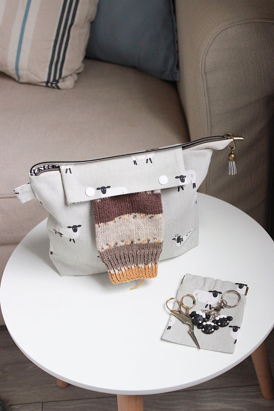 Sheep Knitting Project Bag with Built-in DPN Holder & Matching Squeeze Purse