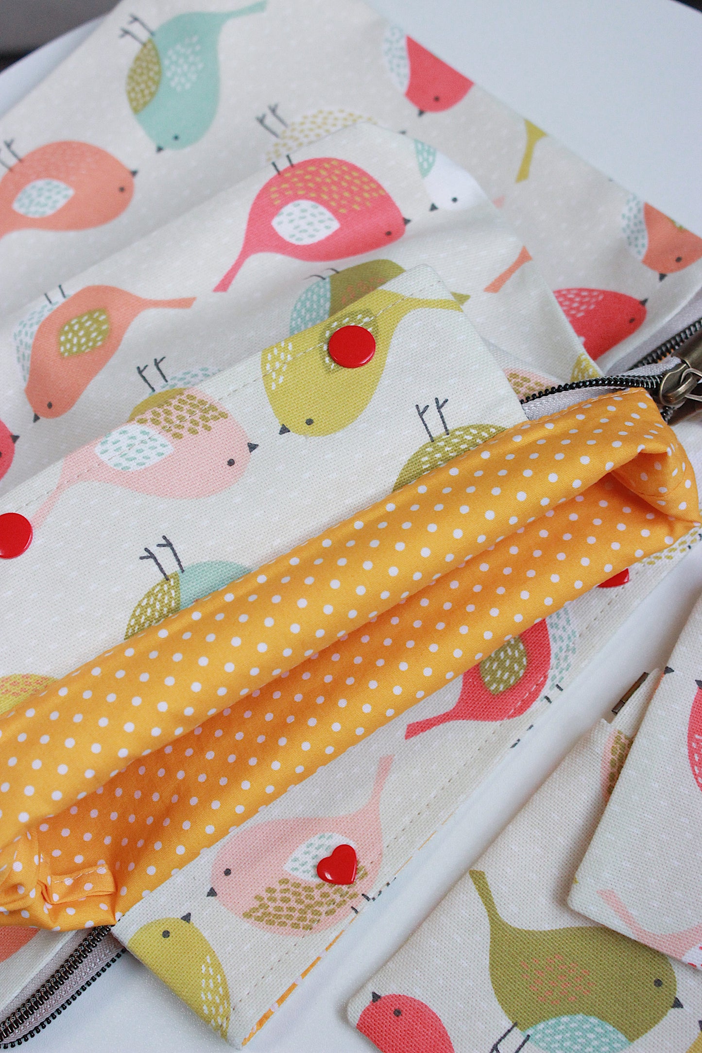 Lovely Birds Knitting Project Bag with Built-in DPN Holder & Matching Squeeze Purse