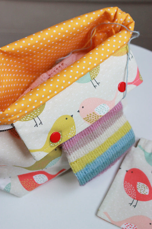 Lovely Birds Knitting Project Bag with Built-in DPN Holder & Matching Squeeze Purse