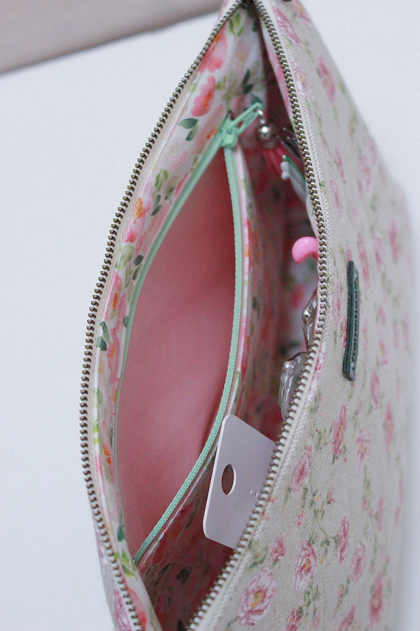 Pink Roses Canvas Project Bag & Knitting Needle Case