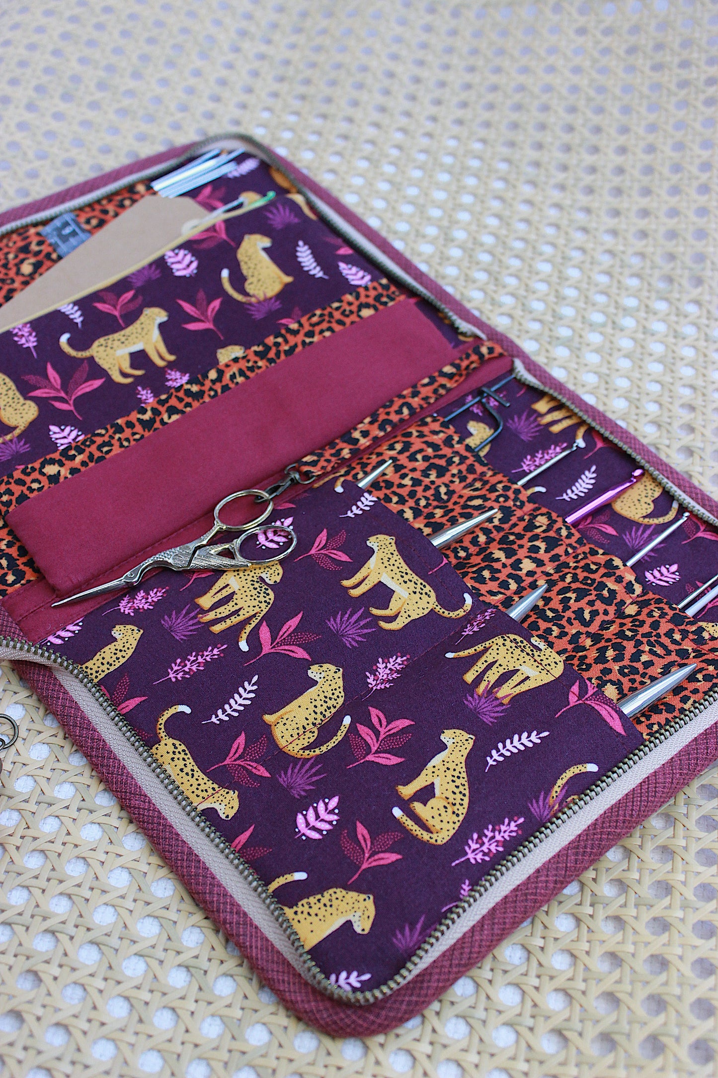 Cheeky Leopard Zipper Knitting Needle Case