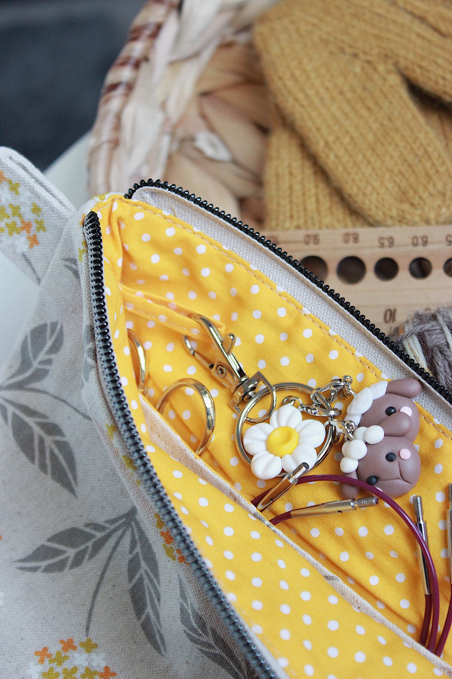 Knitting Notions Pouch & DPN Holder Set
