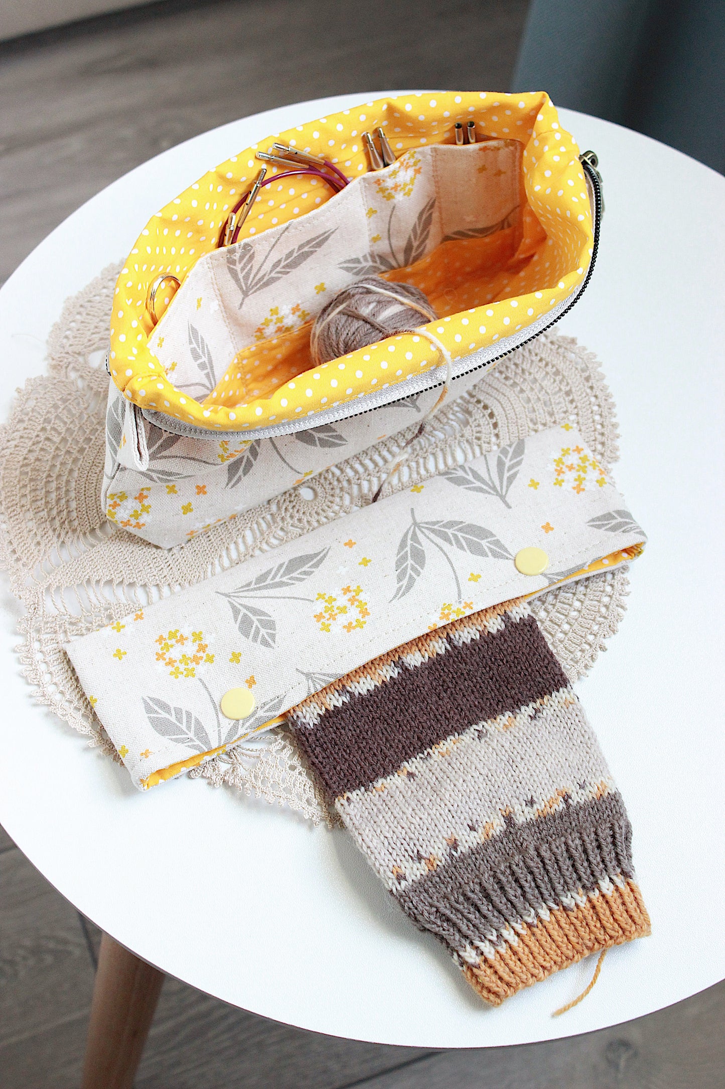 Knitting Notions Pouch & DPN Holder Set