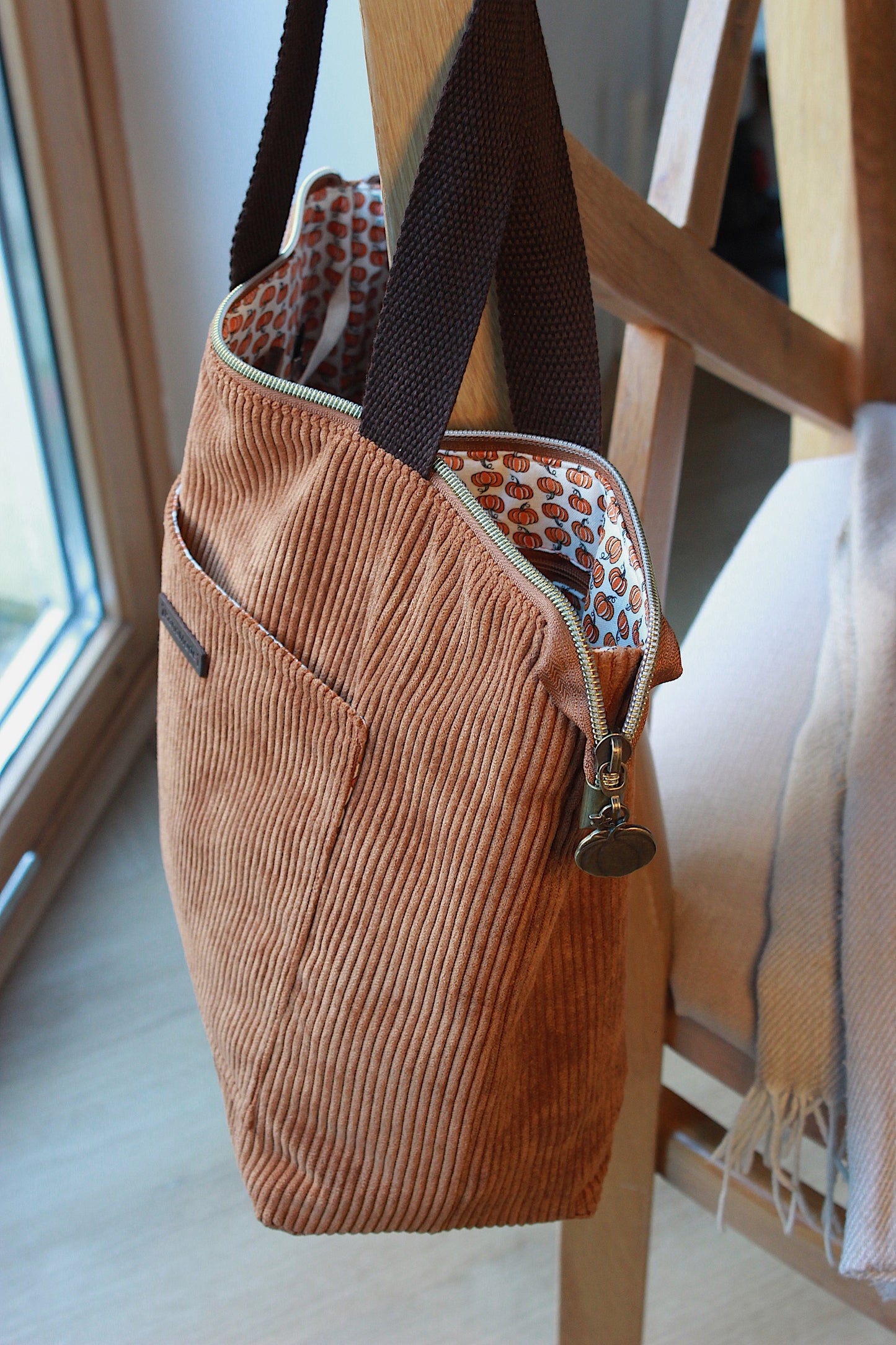 Ginger Corduroy Zipper Project Bag