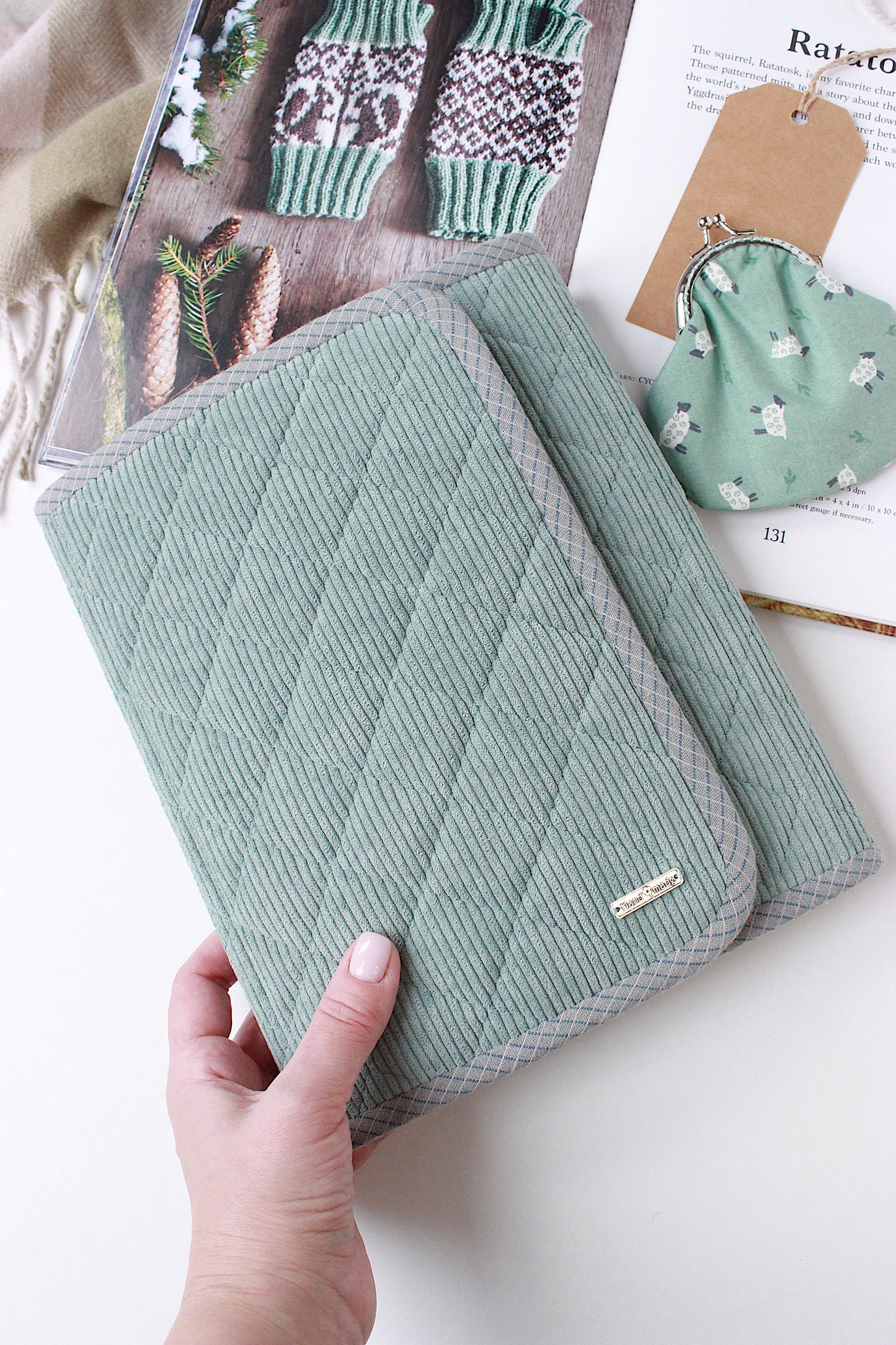 Mint Green Corduroy Knitting Needle Case & Metal Frame Purse