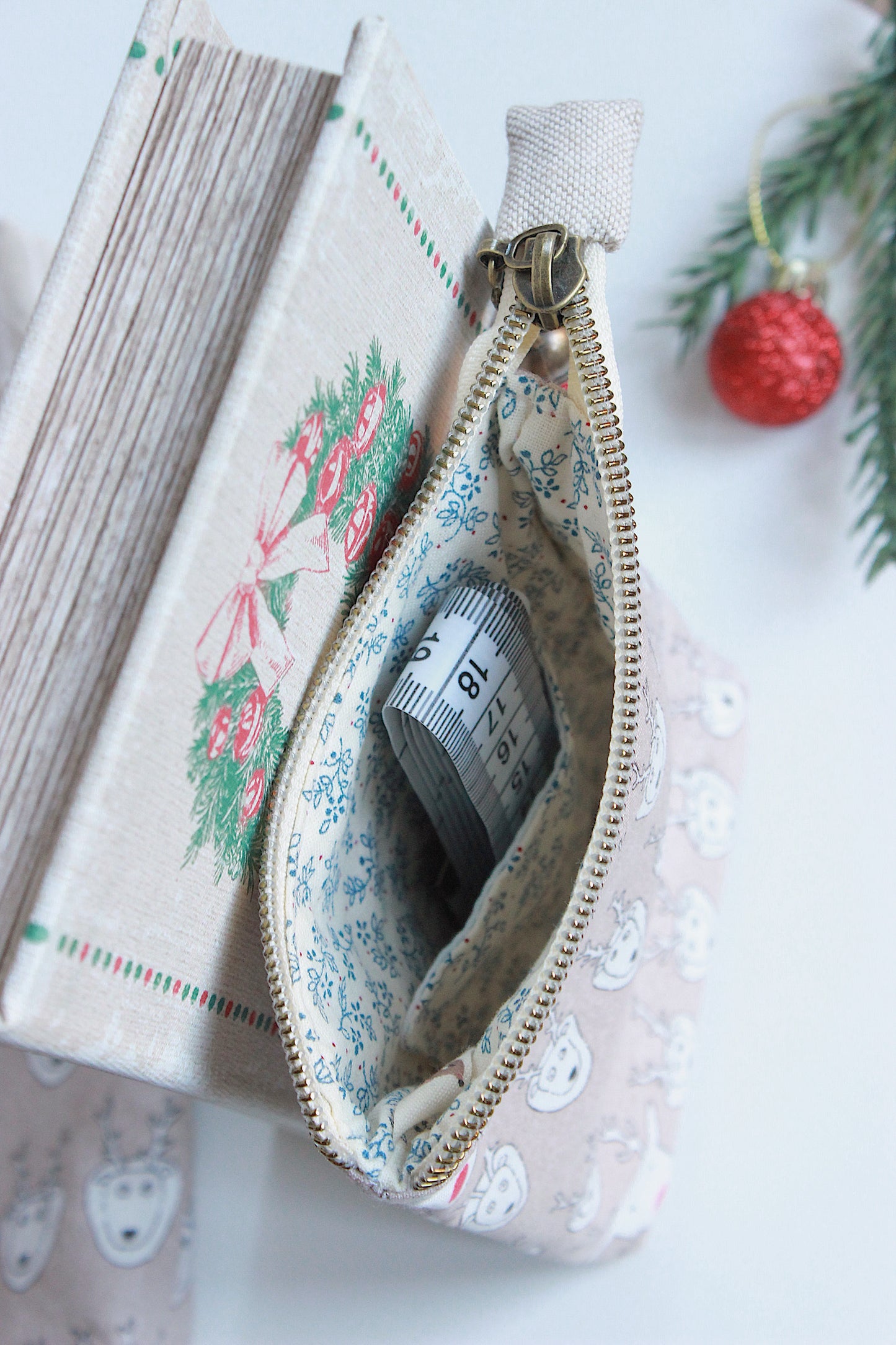 Knitting Project Bag & Small Notions Pouch – Reindeer Christmas Edition