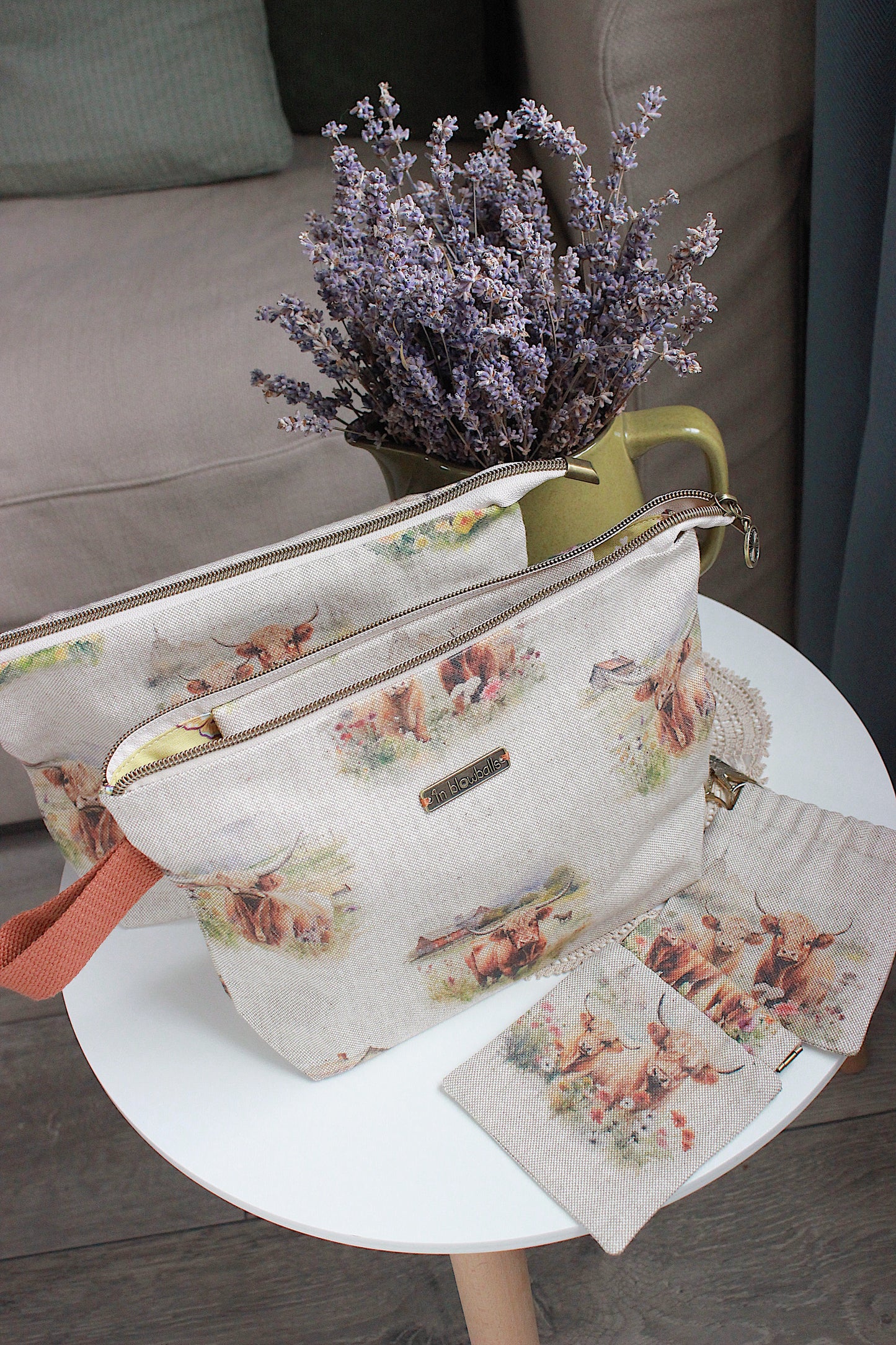 Highland Cows Knitting Project Bag with Built-in DPN Holder & Matching Squeeze Purse  | Printed Digital Canvas Fabric