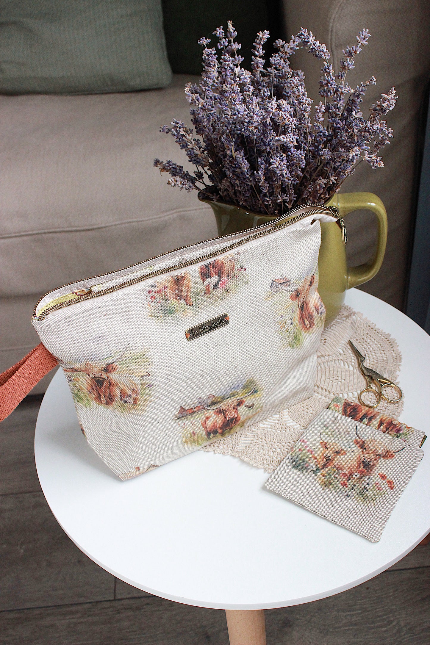 Highland Cows Knitting Project Bag with Built-in DPN Holder & Matching Squeeze Purse  | Printed Digital Canvas Fabric