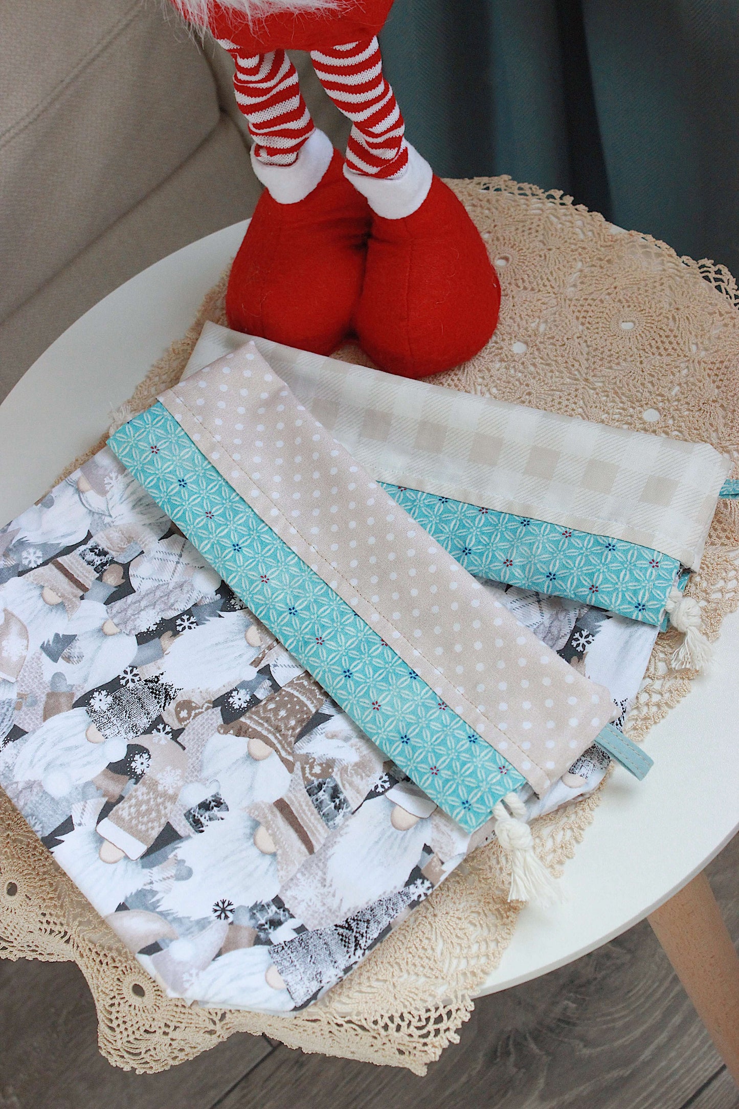 Reusable Christmas Project Bag for Crafters | Drawstring Gift Bag for Yarn, Knitting & Crochet