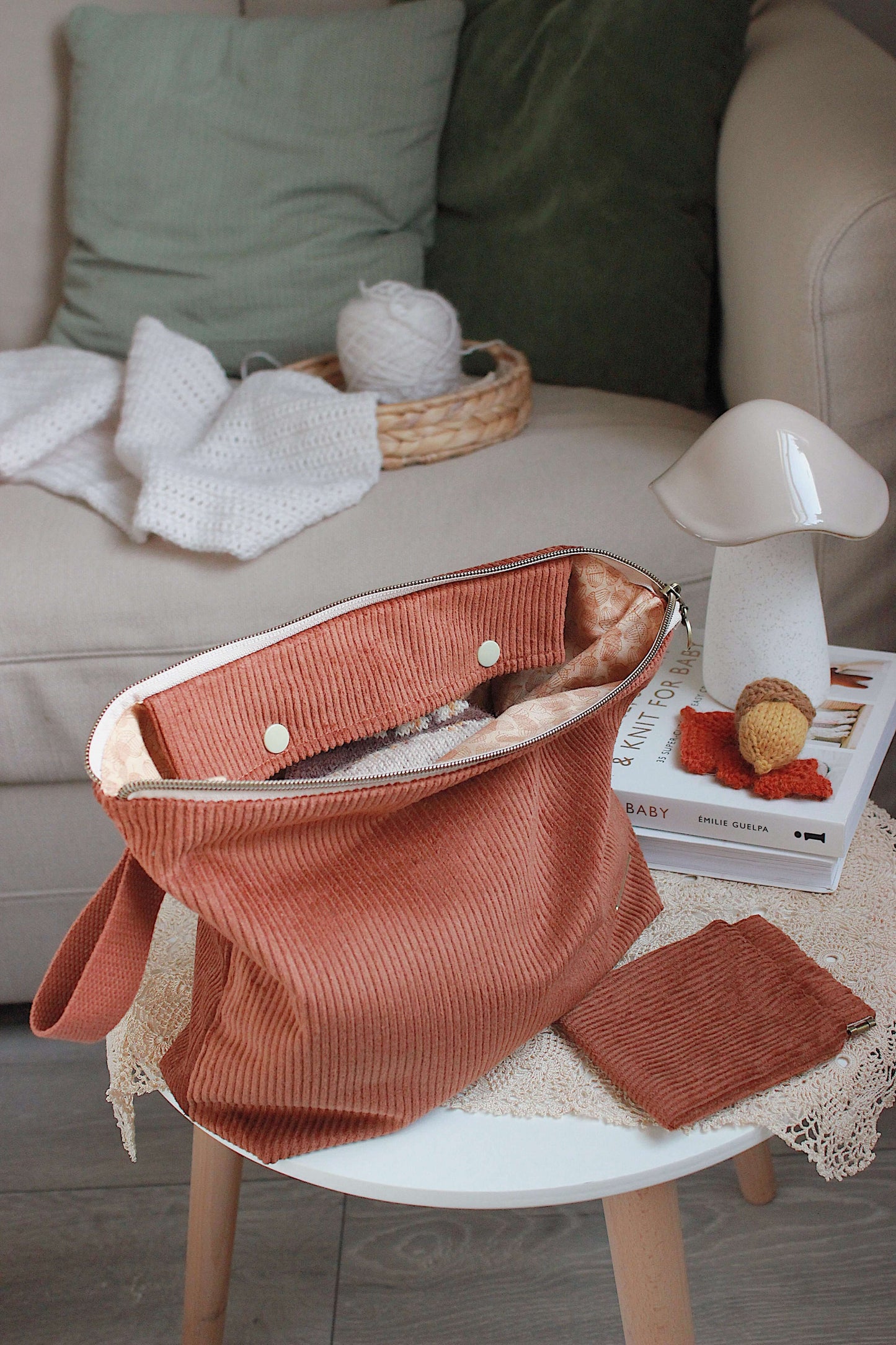Handmade to Order|Autumn Acorns Corduroy Knitting Project Bag with Built-in Needle Holder & Matching Squeeze Purse